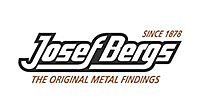 Benvenuti nella nostra categoria di marchi <em>Josef Bergs - Componenti per bigiotteria in metallo</em>! Josef Bergs è un rinomato produttore di componenti metallici di alta qualità per l'industria della gioielleria, noto da anni per la sua eccezionale qualità e precisione. In questa categoria troverete un'ampia selezione di componenti metallici di Josef Bergs perfetti per la creazione di bigiotteria e accessori. <br><br> La gamma di prodotti di Josef Bergs include chiusure, catene, castoni, ciondoli, pendenti e molti altri elementi per gioielli. Tutti i componenti sono realizzati utilizzando materiali di alta qualità come ottone, rame e acciaio inossidabile e sono disponibili in vari colori e finiture. <br><br> I componenti per bigiotteria in metallo di Josef Bergs si distinguono per la loro durata, stabilità e lavorazione meticolosa. Sono la scelta ideale per i designer e i creatori di gioielli che apprezzano la qualità e l'estetica. Scoprite la nostra selezione di componenti per gioielli in metallo di Josef Berg e lasciatevi ispirare dalla qualità e dalla varietà di questi prodotti!